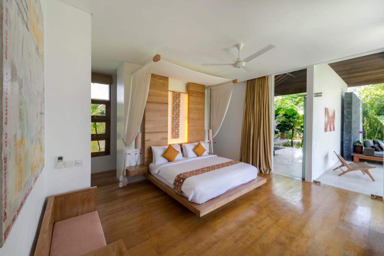 Villa Kavya - 8-Minute Walk From Berawa Beach Чангу Экстерьер фото